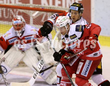 EBEL. Eishockey Bundesliga. KAC gegen 	HC Orli Znojmo. Jamie Lundmark, (KAC),  Jan Seda, Marek Schwarz  (Znojmo). Klagenfurt, am 26.2.2017.
Foto: Kuess

---
pressefotos, pressefotografie, kuess, qs, qspictures, sport, bild, bilder, bilddatenbank