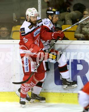 EBEL. Eishockey Bundesliga. KAC gegen 	HC Orli Znojmo. Christoph Duller,  (KAC), Jan Seda  (Znojmo). Klagenfurt, am 26.2.2017.
Foto: Kuess

---
pressefotos, pressefotografie, kuess, qs, qspictures, sport, bild, bilder, bilddatenbank