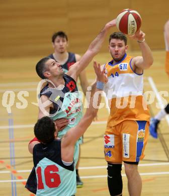 Basketball 2. Bundesliga. GD18. Runde. Raiders Villach gegen BBU Salzburg.   Ales Primc, (Villach), Jasmin Tomas  (Salzburg). Villach, am 26.2.2017.
Foto: Kuess
---
pressefotos, pressefotografie, kuess, qs, qspictures, sport, bild, bilder, bilddatenbank
