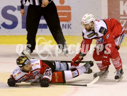 EBEL. Eishockey Bundesliga. KAC gegen 	HC Orli Znojmo. Martin Schumnig, (KAC),  Martin Podesva (Znojmo). Klagenfurt, am 3.3.2017.
Foto: Kuess

---
pressefotos, pressefotografie, kuess, qs, qspictures, sport, bild, bilder, bilddatenbank