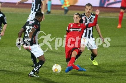 Fussball Bundesliga. RZ Pellets WAC gegen FC Admira Wacker Moedling.  Issiaka Ouedraogo, Mario Leitgeb, (WAC), Maximilian Sax  (Moedling). Wolfsberg, am 4.3.2017.
Foto: Kuess

---
pressefotos, pressefotografie, kuess, qs, qspictures, sport, bild, bilder, bilddatenbank