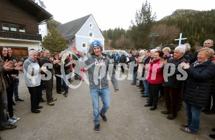 Schi Alpin. Empfang Juniorenweltmeister Adrian Pertl. Ebene Reichenau, am 16.3.2017.
Foto: Kuess
---
pressefotos, pressefotografie, kuess, qs, qspictures, sport, bild, bilder, bilddatenbank