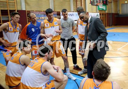 Basketball 2. Bundesliga. GD 21. Runde. KOS Celovec gegen BBU Salzburg.  Trainer Aaron Mitchell  (Salzburg). Klagenfurt, am 18.3.2017.
Foto: Kuess
---
pressefotos, pressefotografie, kuess, qs, qspictures, sport, bild, bilder, bilddatenbank