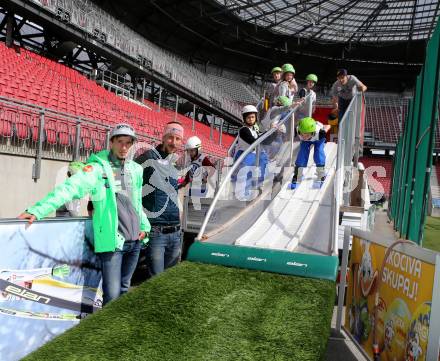 Schi Nordisch. Pressekonferenz Schifliegen Planica. Robert Kranjec, Martin Koch, Tomaz Druml. Klagenfurt, 20.3.2017.
Foto: Kuess 
---
pressefotos, pressefotografie, kuess, qs, qspictures, sport, bild, bilder, bilddatenbank