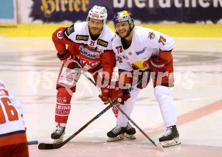 EBEL. Eishockey Bundesliga. KAC gegen 	EC Red Bull Salzburg. Manuel Geier,  (KAC), John Hughes  (Salzburg). Klagenfurt, am 26.3.2017.
Foto: Kuess

---
pressefotos, pressefotografie, kuess, qs, qspictures, sport, bild, bilder, bilddatenbank