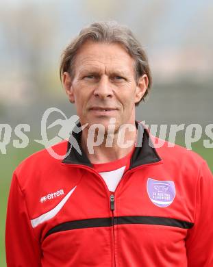 Fussball. Regionalliga.  SK Austria Klagenfurt. Mannschaftsfototermin.  Franz Polanz (Trainer). Klagenfurt, 5.4.2017.
Foto: Kuess
---
pressefotos, pressefotografie, kuess, qs, qspictures, sport, bild, bilder, bilddatenbank