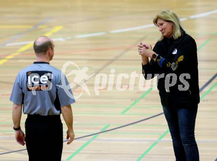 Basketball 2. Bundesliga. Play off. Viertelfinale. VF1. Raiders Villach gegen Dornbirn Lions. Trainerin Natalia Tcherkacheva (Villach). Villach, am 9.4.2017.
Foto: Kuess
---
pressefotos, pressefotografie, kuess, qs, qspictures, sport, bild, bilder, bilddatenbank
