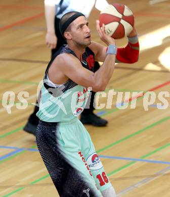 Basketball 2. Bundesliga. Play off. Viertelfinale. VF1. Raiders Villach gegen Dornbirn Lions. Marko Kolaric (Villach). Villach, am 9.4.2017.
Foto: Kuess
---
pressefotos, pressefotografie, kuess, qs, qspictures, sport, bild, bilder, bilddatenbank
