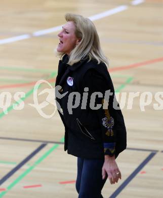 Basketball 2. Bundesliga. Play off. Viertelfinale. VF1. Raiders Villach gegen Dornbirn Lions. Trainerin Natalia Tcherkacheva (Villach). Villach, am 9.4.2017.
Foto: Kuess
---
pressefotos, pressefotografie, kuess, qs, qspictures, sport, bild, bilder, bilddatenbank