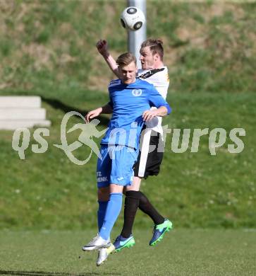 Fussball. Kaerntner Liga. Eberstein gegen ASV. Zdravko Radonjic (Eberstein),  Michael Krainer (ASV). Eberstein, 8.4.2017.
Foto: Kuess
---
pressefotos, pressefotografie, kuess, qs, qspictures, sport, bild, bilder, bilddatenbank