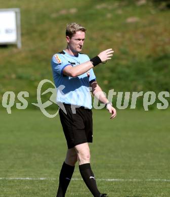 Fussball. Kaerntner Liga. Koettmannsdorf gegen Lendorf. Schiedsrichter Christian Maier. Koettmannsdorf, 9.4.2017.
Foto: Kuess
---
pressefotos, pressefotografie, kuess, qs, qspictures, sport, bild, bilder, bilddatenbank