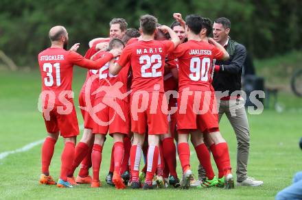 Fussball Kaerntner Liga. ATUS Ferlach gegen WAC Amateure. Torjubel (Ferlach). Ferlach, am 13.4.2017.
Foto: Kuess
---
pressefotos, pressefotografie, kuess, qs, qspictures, sport, bild, bilder, bilddatenbank