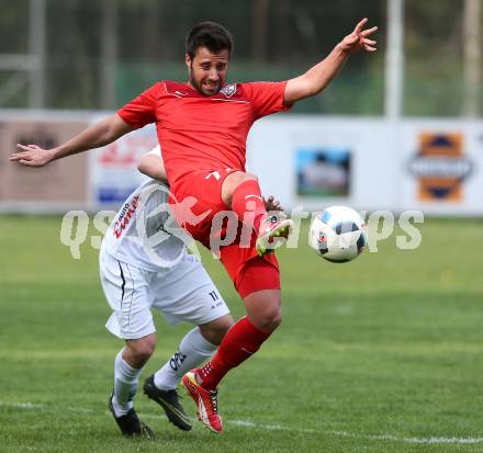 Fussball Kaerntner Liga. ATUS Ferlach gegen WAC Amateure. Abian Jose Serrano Davila (Ferlach). Ferlach, am 13.4.2017.
Foto: Kuess
---
pressefotos, pressefotografie, kuess, qs, qspictures, sport, bild, bilder, bilddatenbank