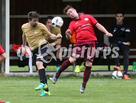 Fussball Kaerntner Liga. Lind gegen Koettmannsdorf. Alexander Hackl,  (Lind), Christian Sablatnig (Koettmannsdorf). Lind, am 15.4.2017.
Foto: Kuess
---
pressefotos, pressefotografie, kuess, qs, qspictures, sport, bild, bilder, bilddatenbank