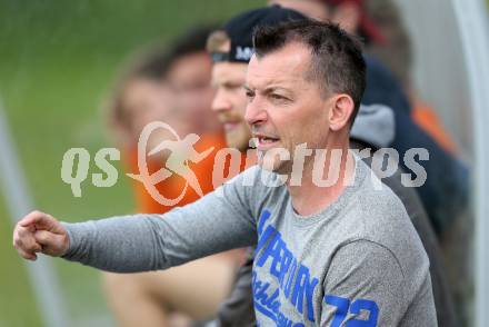 Fussball Kaerntner Liga. Koettmannsdorf gegen Voelkermarkt. Trainer Rudolf Perz (Koettmannsdorf). Koettmannsdorf, am 23.4.2017.
Foto: Kuess
---
pressefotos, pressefotografie, kuess, qs, qspictures, sport, bild, bilder, bilddatenbank