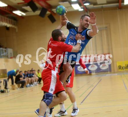 Handball. HLA. Playoff. Viertelfinale. SC Ferlach gegen Alpla HC Hard. Risto Arnaudovski (Ferlach), Luca Raschle  (Hard). Ferlach, am 23.4.2017.
Foto: Kuess
---
pressefotos, pressefotografie, kuess, qs, qspictures, sport, bild, bilder, bilddatenbank