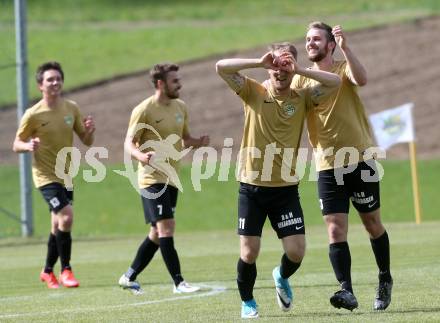 Fussball Kaerntner Liga. Koettmannsdorf gegen Voelkermarkt. Torjubel Aner Mandzic,  Fabian Janschitz (Koettmannsdorf). Koettmannsdorf, am 23.4.2017.
Foto: Kuess
---
pressefotos, pressefotografie, kuess, qs, qspictures, sport, bild, bilder, bilddatenbank