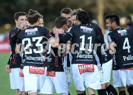 Fussball Bundesliga. RZ Pellets WAC gegen  SV Mattersburg. Torjubel Daniel Offenbacher, Ynclan Pajares Jacobo (WAC). Wolfsberg, am 29.4.2017.
Foto: Kuess

---
pressefotos, pressefotografie, kuess, qs, qspictures, sport, bild, bilder, bilddatenbank