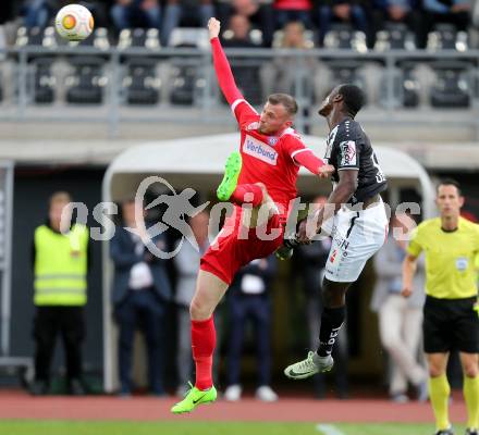 Fussball Bundesliga. RZ Pellets WAC gegen  FK Austria Wien. Dever Akeem Orgill,  (WAC), Petar Filipovic (Austria Wien). Wolfsberg, am 20.5.2017.
Foto: Kuess

---
pressefotos, pressefotografie, kuess, qs, qspictures, sport, bild, bilder, bilddatenbank