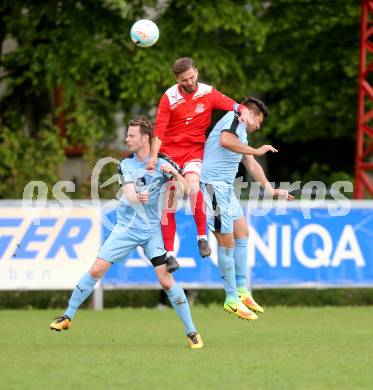 Fussball. Unterliga Ost. KAC 1909 gegen Sirnitz. Toni Krijan (KAC), Michael Golznig, Marco Hehl (Sirnitz). Klagenfurt, 6.5.2017.
Foto: Kuess
---
pressefotos, pressefotografie, kuess, qs, qspictures, sport, bild, bilder, bilddatenbank