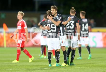 Fussball Bundesliga. RZ Pellets WAC gegen  FK Austria Wien. Jubel WAC. Wolfsberg, am 20.5.2017.
Foto: Kuess

---
pressefotos, pressefotografie, kuess, qs, qspictures, sport, bild, bilder, bilddatenbank
