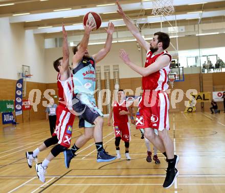 Basketball 2. Bundesliga. Playoff.  Villach Raiders gegen St. Poelten Dragons.  Timi Huber (Villach), Christoph Boeck (St. Poelten). Villach, am 21.5.2017.
Foto: Kuess
---
pressefotos, pressefotografie, kuess, qs, qspictures, sport, bild, bilder, bilddatenbank