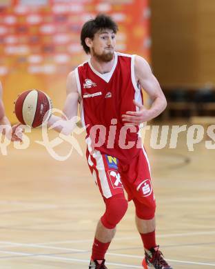 Basketball 2. Bundesliga. Playoff.  Villach Raiders gegen St. Poelten Dragons.  Michael Diesner (St. Poelten). Villach, am 21.5.2017.
Foto: Kuess
---
pressefotos, pressefotografie, kuess, qs, qspictures, sport, bild, bilder, bilddatenbank