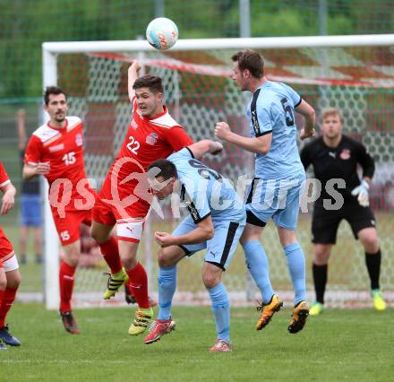 Fussball. Unterliga Ost. KAC 1909 gegen Sirnitz. Danijel Jovic (KAC), Elias Zarre, Michael Golznig,  (Sirnitz). Klagenfurt, 6.5.2017.
Foto: Kuess
---
pressefotos, pressefotografie, kuess, qs, qspictures, sport, bild, bilder, bilddatenbank