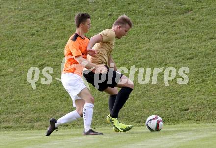 Fussball Kaerntner Liga. Koettmannsdorf gegen Spittal. Michael Jakopitsch, (Koettmannsdorf), Thomas Zraunig  (Spittal). Koettmannsdorf, am 24.5.2017.
Foto: Kuess
---
pressefotos, pressefotografie, kuess, qs, qspictures, sport, bild, bilder, bilddatenbank