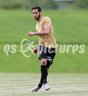 Fussball Kaerntner Liga. Koettmannsdorf gegen Spittal. Christopher Sallinger (Koettmannsdorf). Koettmannsdorf, am 24.5.2017.
Foto: Kuess
---
pressefotos, pressefotografie, kuess, qs, qspictures, sport, bild, bilder, bilddatenbank