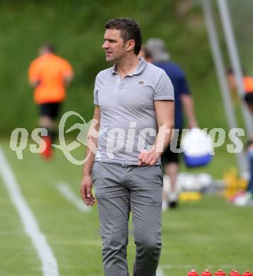 Fussball Kaerntner Liga. Koettmannsdorf gegen Spittal. Trainer Rudolf Schoenherr (Spittal). Koettmannsdorf, am 24.5.2017.
Foto: Kuess
---
pressefotos, pressefotografie, kuess, qs, qspictures, sport, bild, bilder, bilddatenbank