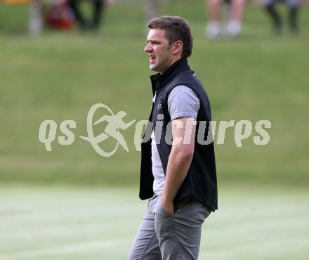 Fussball Kaerntner Liga. Koettmannsdorf gegen Spittal. Trainer Rudolf Schoenherr (Spittal). Koettmannsdorf, am 24.5.2017.
Foto: Kuess
---
pressefotos, pressefotografie, kuess, qs, qspictures, sport, bild, bilder, bilddatenbank