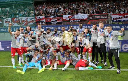 Fussball OEFB Samsung Cupfinale. SK Rapid Wien gegen FC Red Bull Salzburg. Jubel Salzburg. Klagenfurt Woertherseestadion, am 1.6.2017.
Foto: Kuess

---
pressefotos, pressefotografie, kuess, qs, qspictures, sport, bild, bilder, bilddatenbank