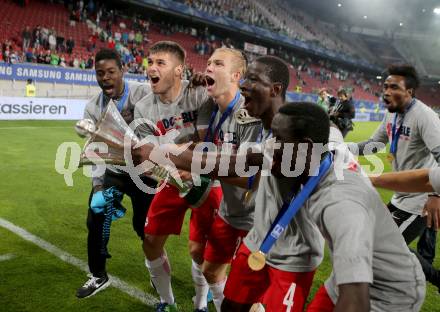 Fussball OEFB Samsung Cupfinale. SK Rapid Wien gegen FC Red Bull Salzburg. Jubel Salzburg. Klagenfurt Woertherseestadion, am 1.6.2017.
Foto: Kuess

---
pressefotos, pressefotografie, kuess, qs, qspictures, sport, bild, bilder, bilddatenbank