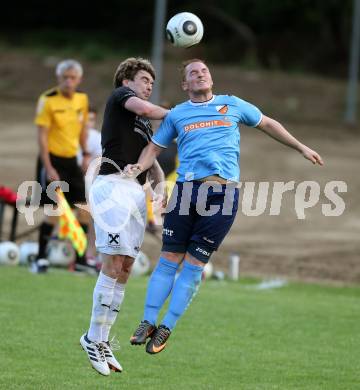 Fussball Kaerntner Liga. Eberstein gegen Gmuend. Franz Pusar,  (Eberstein),  Christian Preiml (Gmeund). Gmuend, am 3.6.2017.
Foto: Kuess
---
pressefotos, pressefotografie, kuess, qs, qspictures, sport, bild, bilder, bilddatenbank