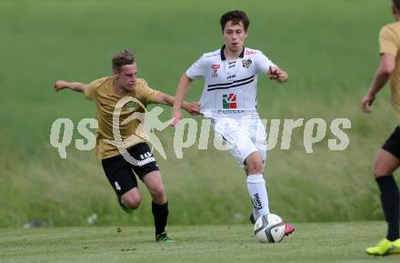 Fussball Kaerntner Liga. Koettmannsdorf gegen WAC Amateure. Mathias Tschofen,  (Koettmannsdorf),  Fabio Putzl (WAC). Koettmannsdorf, am 4.6.2017.
Foto: Kuess
---
pressefotos, pressefotografie, kuess, qs, qspictures, sport, bild, bilder, bilddatenbank