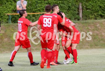 Fussball Kaertner Liga. ATUS Ferlach gegen Bleiburg. Torjubel Ferlach. Ferlach, am 9.6.2017.
Foto: Kuess
---
pressefotos, pressefotografie, kuess, qs, qspictures, sport, bild, bilder, bilddatenbank