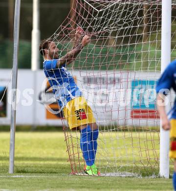 Fussball Kaertner Liga. ATUS Ferlach gegen Bleiburg.  Martin Wakonig  (Bleiburg). Ferlach, am 9.6.2017.
Foto: Kuess
---
pressefotos, pressefotografie, kuess, qs, qspictures, sport, bild, bilder, bilddatenbank