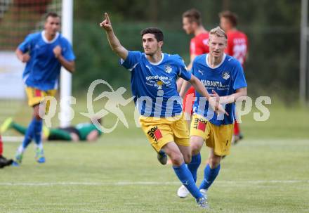 Fussball Kaertner Liga. ATUS Ferlach gegen Bleiburg. Torjubel Christopher Knauder (Bleiburg). Ferlach, am 9.6.2017.
Foto: Kuess
---
pressefotos, pressefotografie, kuess, qs, qspictures, sport, bild, bilder, bilddatenbank