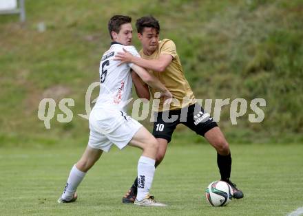 Fussball Kaerntner Liga. Koettmannsdorf gegen WAC Amateure. Dominik Kruschitz, (Koettmannsdorf), Stefan Moll  (WAC). Koettmannsdorf, am 4.6.2017.
Foto: Kuess
---
pressefotos, pressefotografie, kuess, qs, qspictures, sport, bild, bilder, bilddatenbank