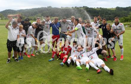 Fussball Kaerntner Liga. Koettmannsdorf gegen WAC Amateure. Meisterjubel WAC. Koettmannsdorf, am 4.6.2017.
Foto: Kuess
---
pressefotos, pressefotografie, kuess, qs, qspictures, sport, bild, bilder, bilddatenbank