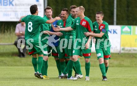 Fussball 1. Klasse C. Oberglan gegen Wietersdorf. Jubel (Wietersdorf). Oberglan, am 10.6.2017.
Foto: Kuess
---
pressefotos, pressefotografie, kuess, qs, qspictures, sport, bild, bilder, bilddatenbank