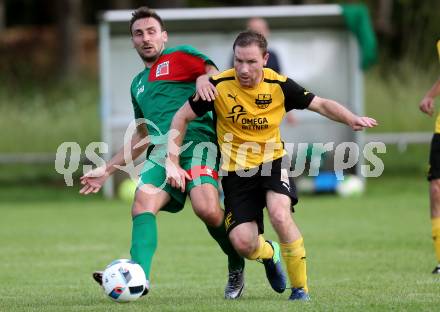 Fussball 1. Klasse C. Oberglan gegen Wietersdorf. Manuel Josef Vaschauner,  (Oberglan), Edin Avdic (Wietersdorf). Oberglan, am 10.6.2017.
Foto: Kuess
---
pressefotos, pressefotografie, kuess, qs, qspictures, sport, bild, bilder, bilddatenbank