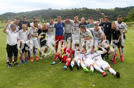 Fussball Kaerntner Liga. Koettmannsdorf gegen WAC Amateure. Meisterjubel WAC. Koettmannsdorf, am 4.6.2017.
Foto: Kuess
---
pressefotos, pressefotografie, kuess, qs, qspictures, sport, bild, bilder, bilddatenbank