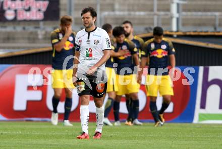 Fussball Tipico Bundesliga. RZ Pellets WAC gegen FC Red Bull Salzburg. Nemanja Rnic,  (WAC), Torjubel Salzburg. Wolfsberg, am  22.7.2017.
Foto: Kuess

---
pressefotos, pressefotografie, kuess, qs, qspictures, sport, bild, bilder, bilddatenbank