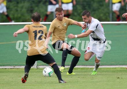 Fussball Kaerntner Liga. SAK gegen Koettmannsdorf. Zoran Vukovic,  (SAK),  Michael Jakopitsch (Koettmannsdorf). Klagenfurt, am 28.7.2017.
Foto: Kuess
---
pressefotos, pressefotografie, kuess, qs, qspictures, sport, bild, bilder, bilddatenbank