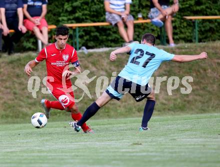 Fussball. Kaerntner Liga. ATUS Ferlach gegen ASV. Lukas Jaklitsch (Ferlach), Nikola Tolimir (ASV). Ferlach, 29.7.2017.
Foto: Kuess
---
pressefotos, pressefotografie, kuess, qs, qspictures, sport, bild, bilder, bilddatenbank