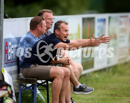 Fussball. Kaerntner Liga. ATUS Ferlach gegen ASV. Trainer Dietmar Thuller (ASV). Ferlach, 29.7.2017.
Foto: Kuess
---
pressefotos, pressefotografie, kuess, qs, qspictures, sport, bild, bilder, bilddatenbank