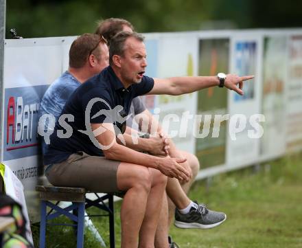 Fussball. Kaerntner Liga. ATUS Ferlach gegen ASV. Trainer Dietmar Thuller (ASV). Ferlach, 29.7.2017.
Foto: Kuess
---
pressefotos, pressefotografie, kuess, qs, qspictures, sport, bild, bilder, bilddatenbank
