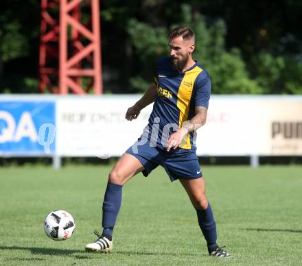 Fussball. 2. Klasse D. KAC B Juniors gegen Viktring. Edison Pasic (Viktring). Klagenfurt, 29.7.2017.
Foto: Kuess
---
pressefotos, pressefotografie, kuess, qs, qspictures, sport, bild, bilder, bilddatenbank